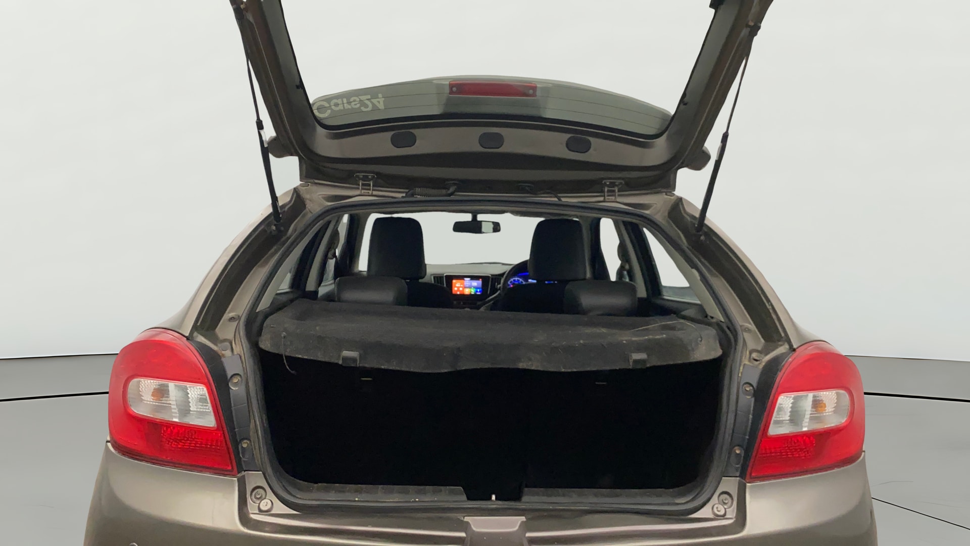 View 2019 Maruti Suzuki 1000 Base Variant Image 43 Used 2019 Maruti Suzuki 1000 Base Variant Image 43