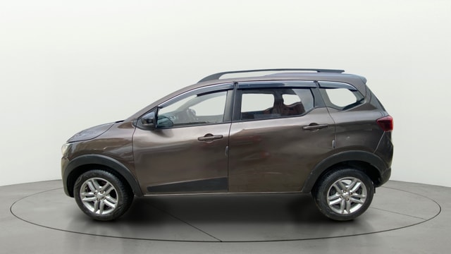 View Renault Triber Image 27 Used Renault Triber Image 27