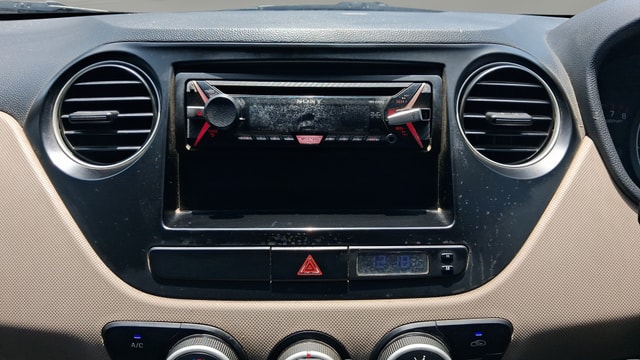 View Hyundai Grand i10 Image 17 Used Hyundai Grand i10 Image 17
