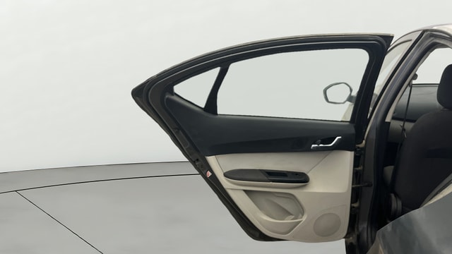 View Tata Tigor Image 14 Used Tata Tigor Image 14