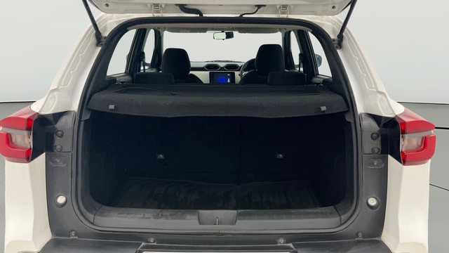 View Nissan Magnite Image 38 Used Nissan Magnite Image 38