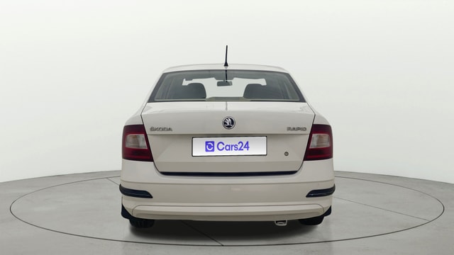 View Skoda Rapid Image 38 Used Skoda Rapid Image 38