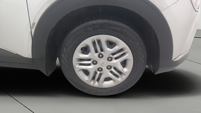 View Kia Carens Image 43 Used Kia Carens Image 43