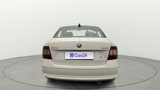 View Skoda Rapid Image 38 Used Skoda Rapid Image 38