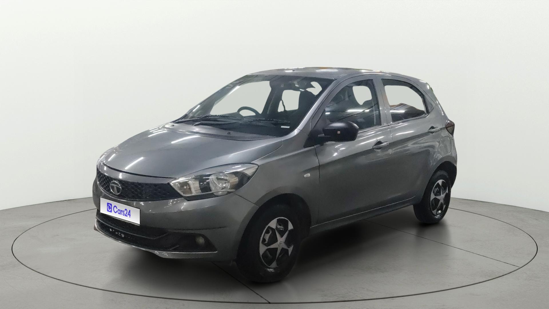 View 2018 Tata Tiago Revotorq XB Image 36 Used 2018 Tata Tiago Revotorq XB Image 36