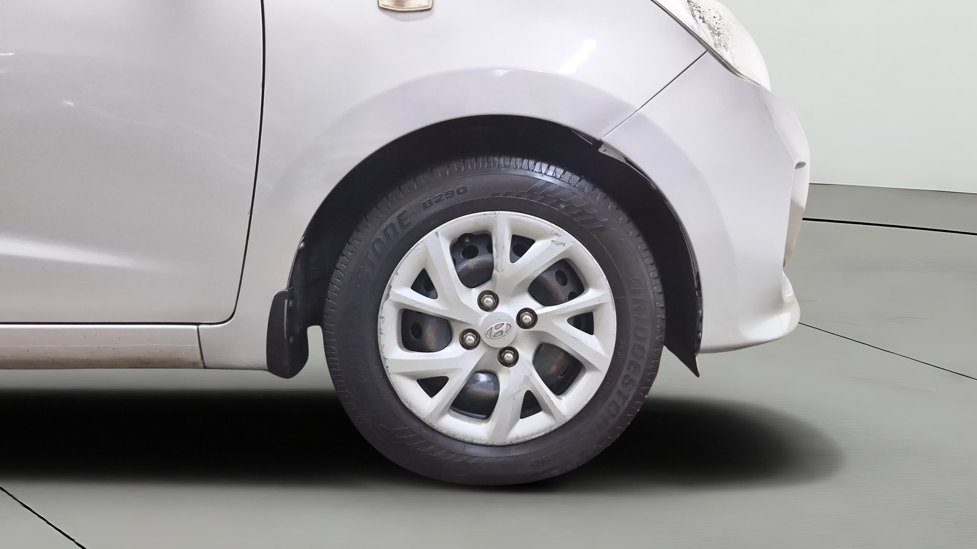 View 2018 Hyundai Grand i10 Magna 1.2 Kappa VTVT Image 42 Used 2018 Hyundai Grand i10 Magna 1.2 Kappa VTVT Image 42