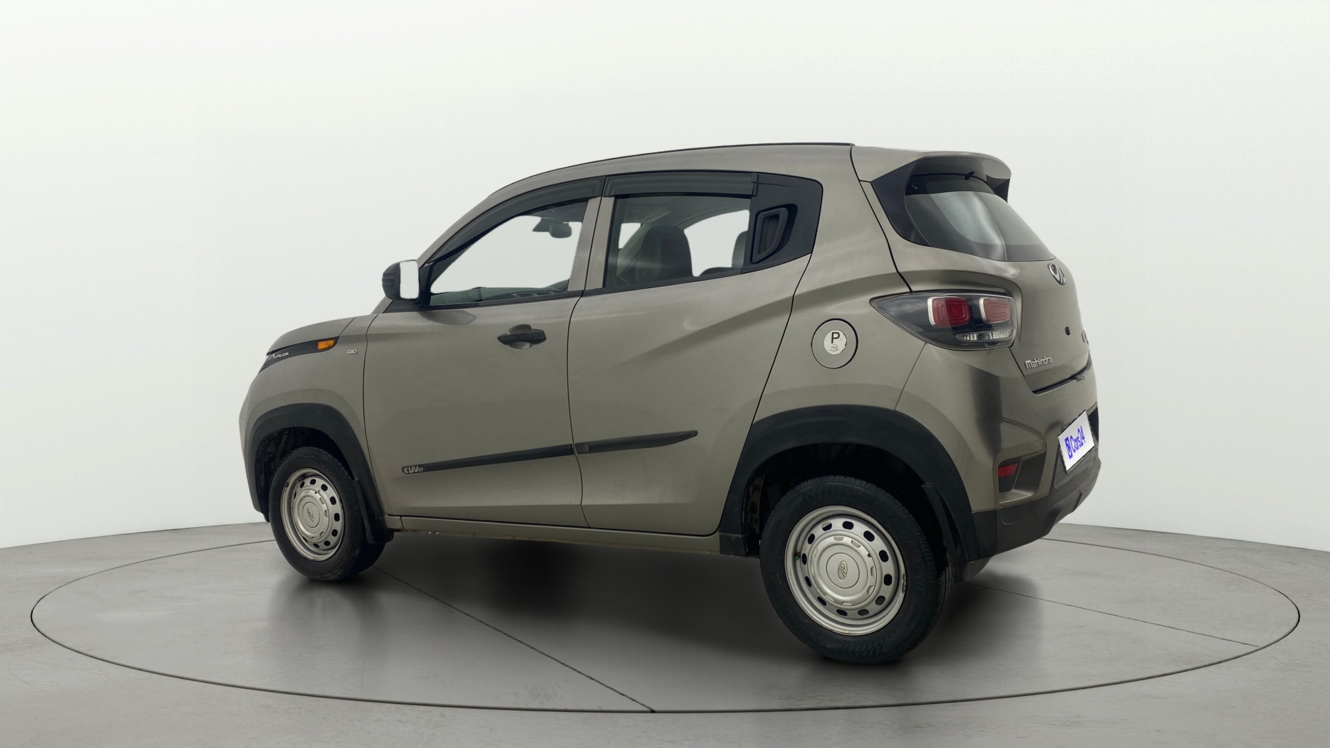 Used 2018 Mahindra KUV100 Used 2018 Mahindra KUV100