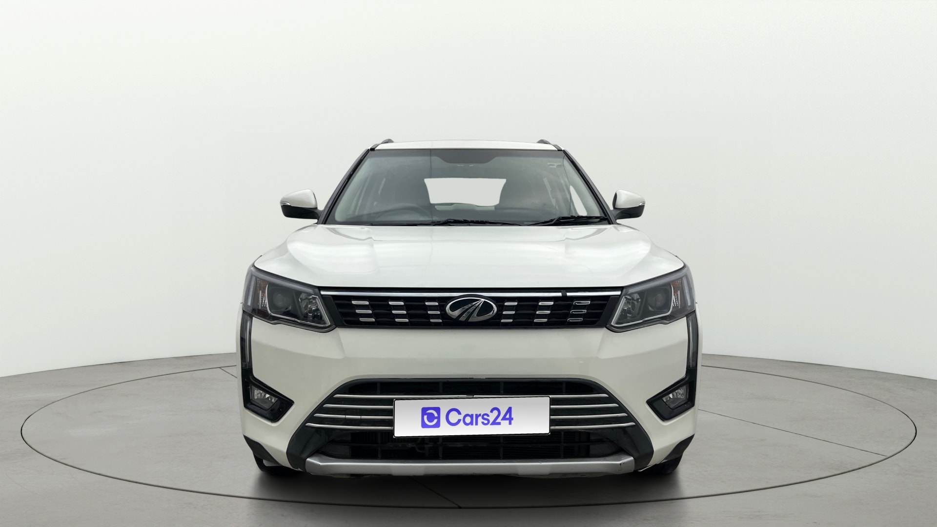 Used 2022 Mahindra XUV300 Used 2022 Mahindra XUV300