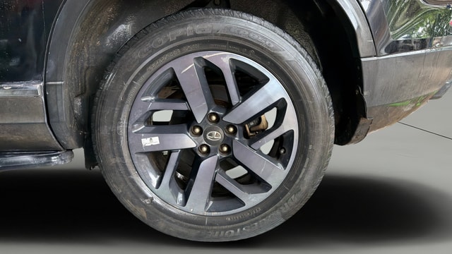 View Tata Safari Image 8 Used Tata Safari Image 8