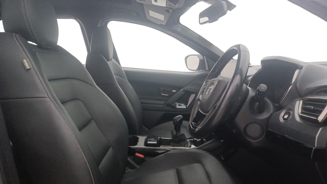 View Tata Harrier Image 18 Used Tata Harrier Image 18