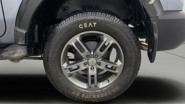 View Mahindra Thar Image 11 Used Mahindra Thar Image 11