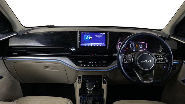 View Kia Carens Image 32 Used Kia Carens Image 32