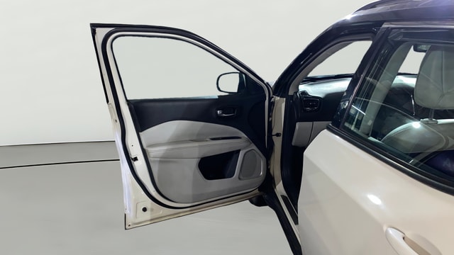 View Jeep Compass Image 31 Used Jeep Compass Image 31