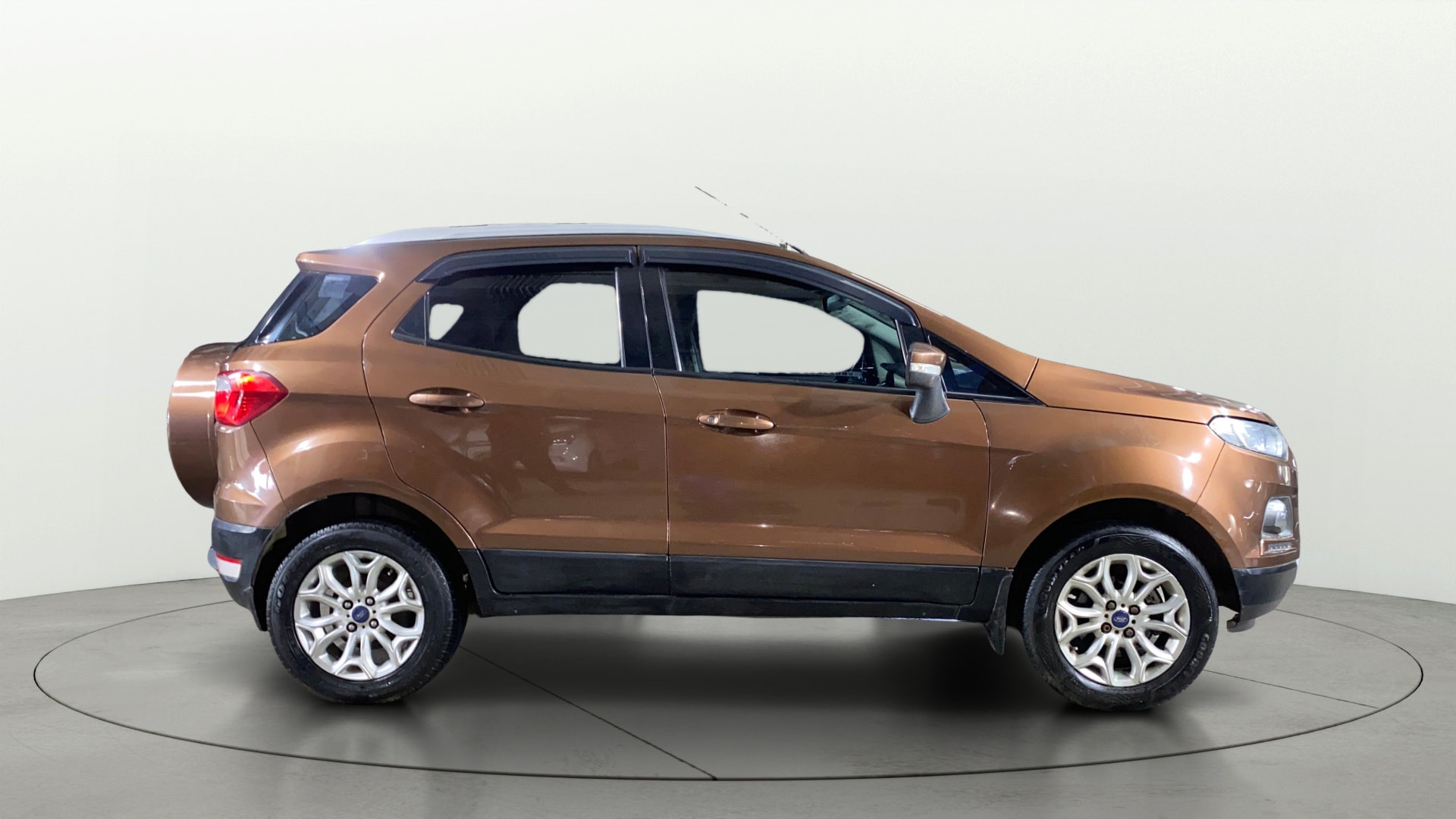 View 2017 Ford EcoSport 1.5 TDCi Diesel Ambiente BS IV Image 8 Used 2017 Ford EcoSport 1.5 TDCi Diesel Ambiente BS IV Image 8