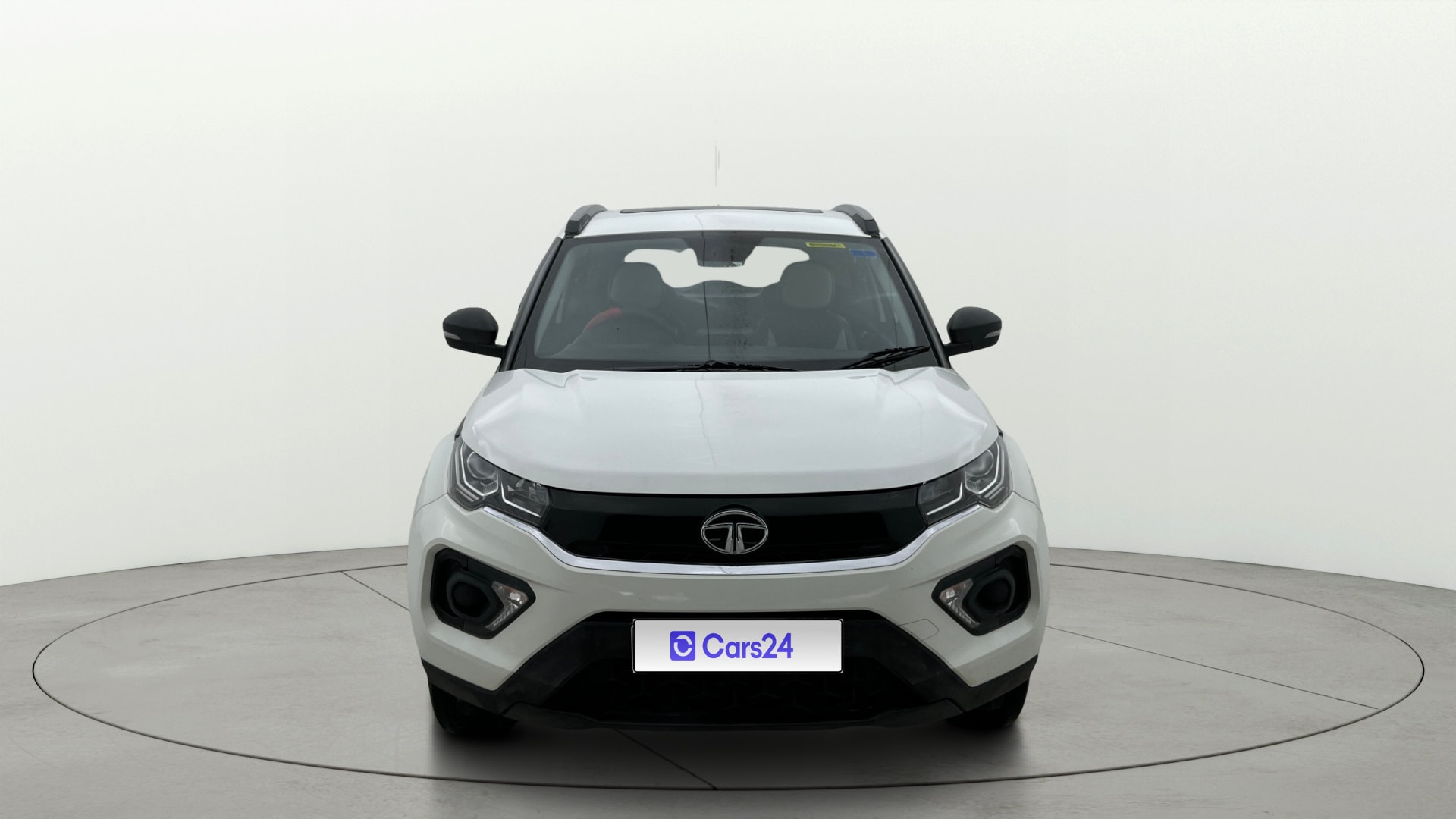 View 2023 Tata Nexon Revotron XE Image 1 Used 2023 Tata Nexon Revotron XE Image 1
