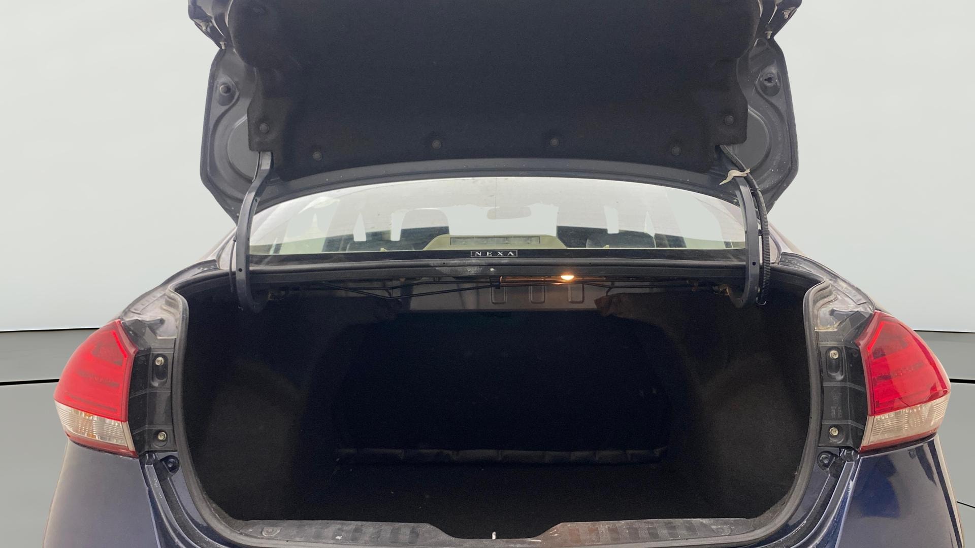 View 2022 Maruti Suzuki 1000 Base Variant Image 39 Used 2022 Maruti Suzuki 1000 Base Variant Image 39