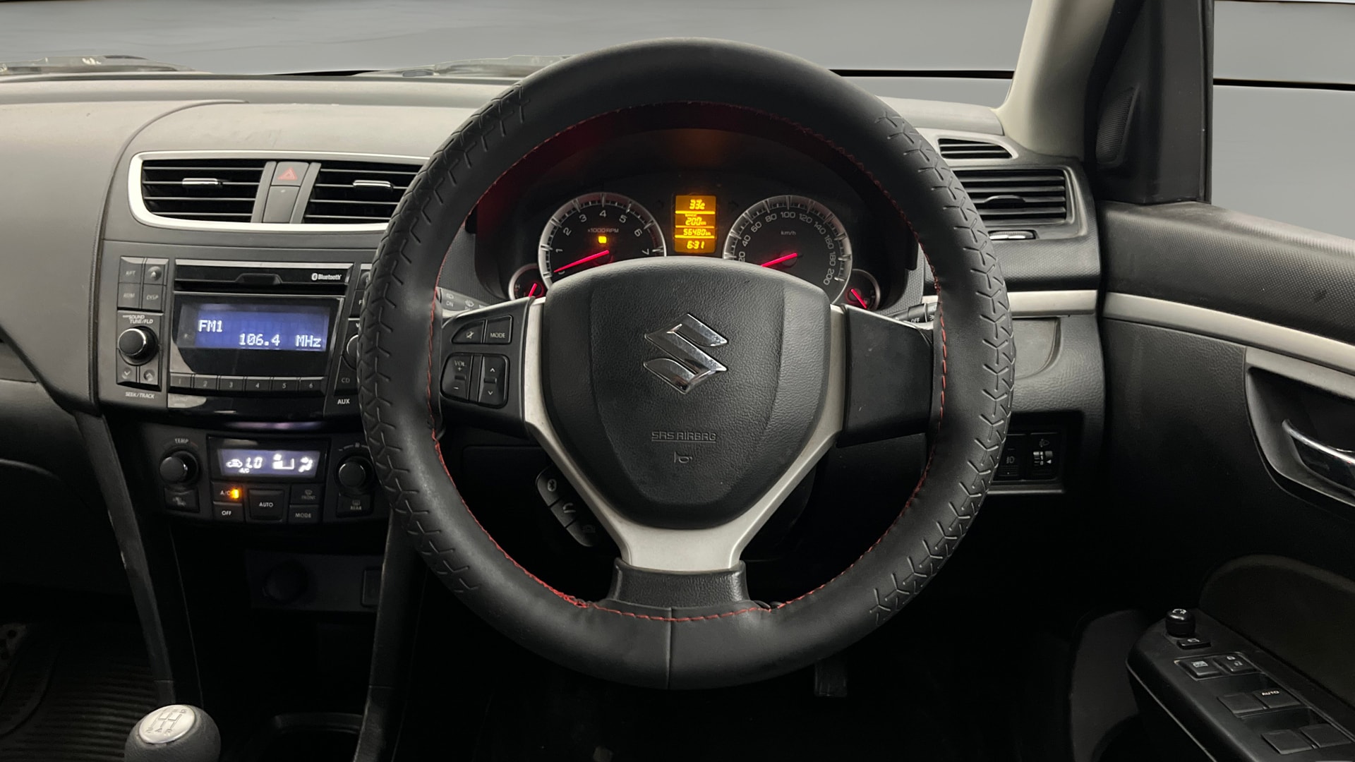 View 2015 Maruti Suzuki 1000 Base Variant Image 20 Used 2015 Maruti Suzuki 1000 Base Variant Image 20