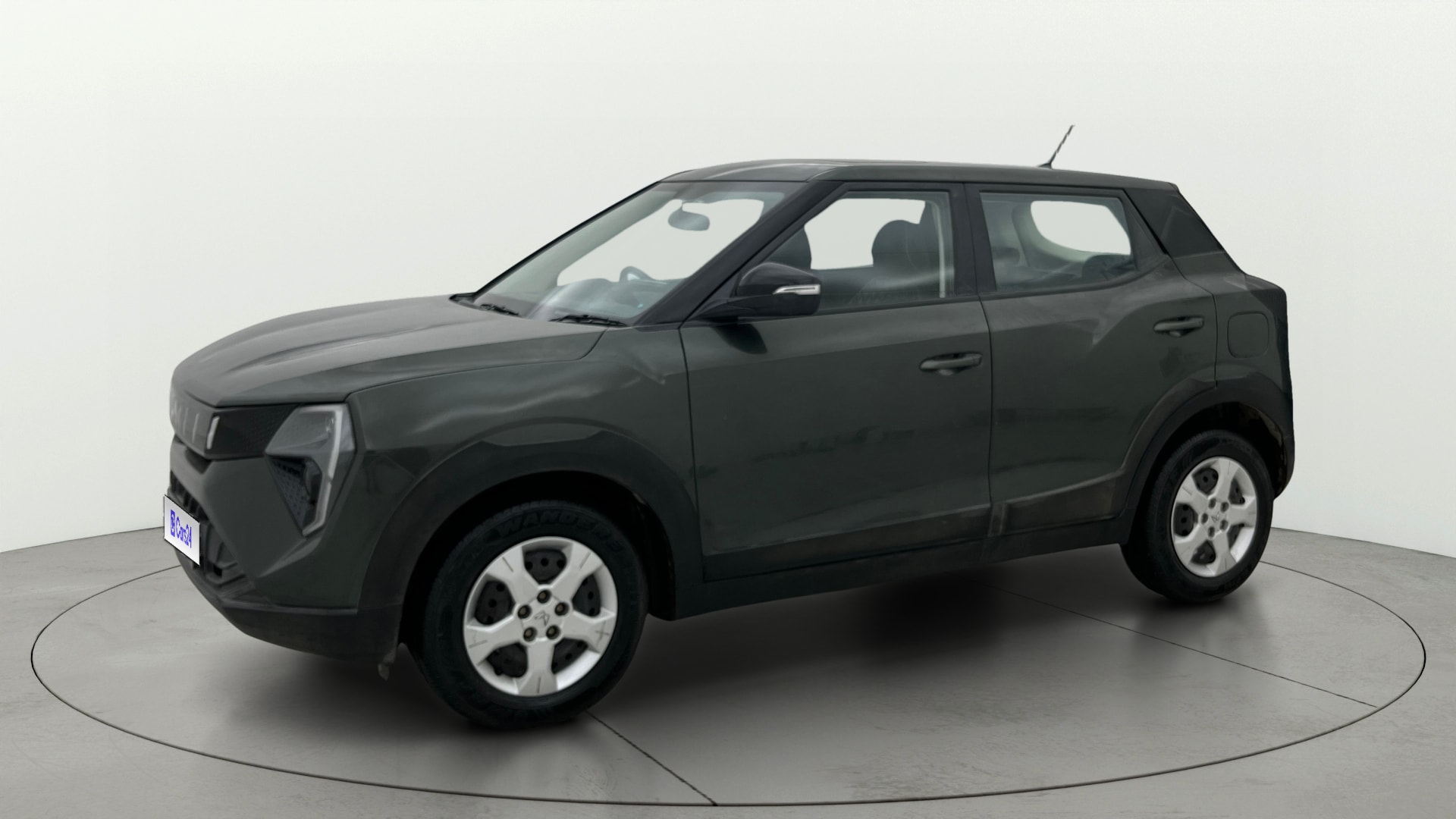 Used 2024 Mahindra XUV 3XO Used 2024 Mahindra XUV 3XO