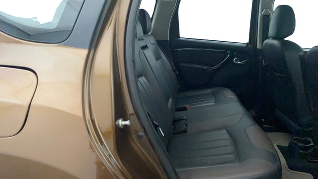 View Nissan Terrano Image 10 Used Nissan Terrano Image 10