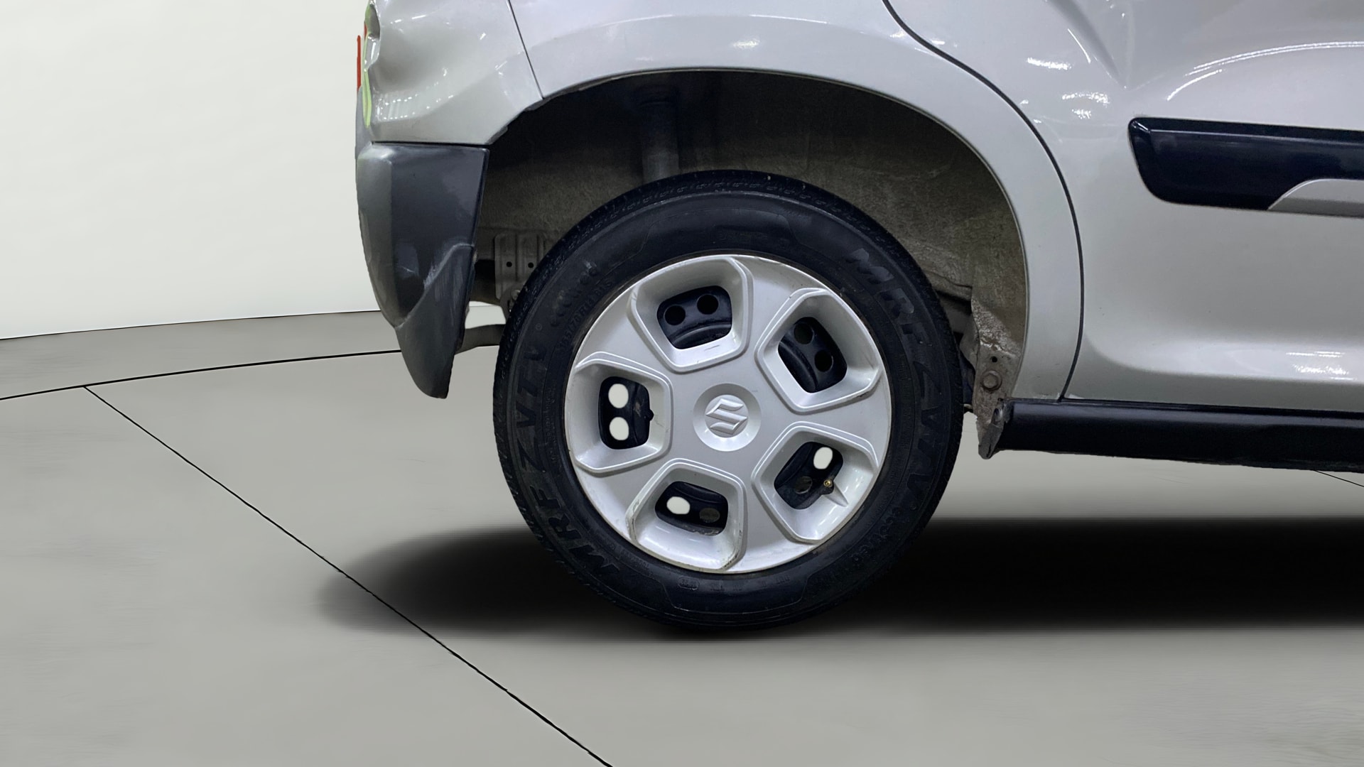 View 2022 Maruti Suzuki 1000 Base Variant Image 32 Used 2022 Maruti Suzuki 1000 Base Variant Image 32