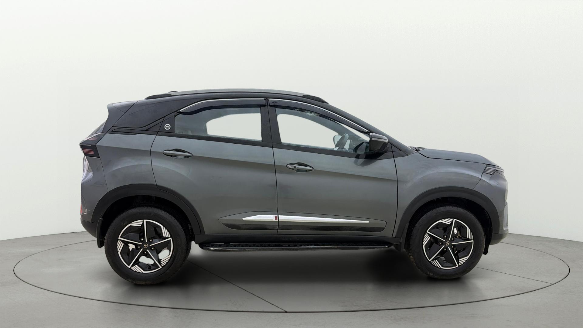 View 2024 Tata Nexon Revotron XE Image 27 Used 2024 Tata Nexon Revotron XE Image 27