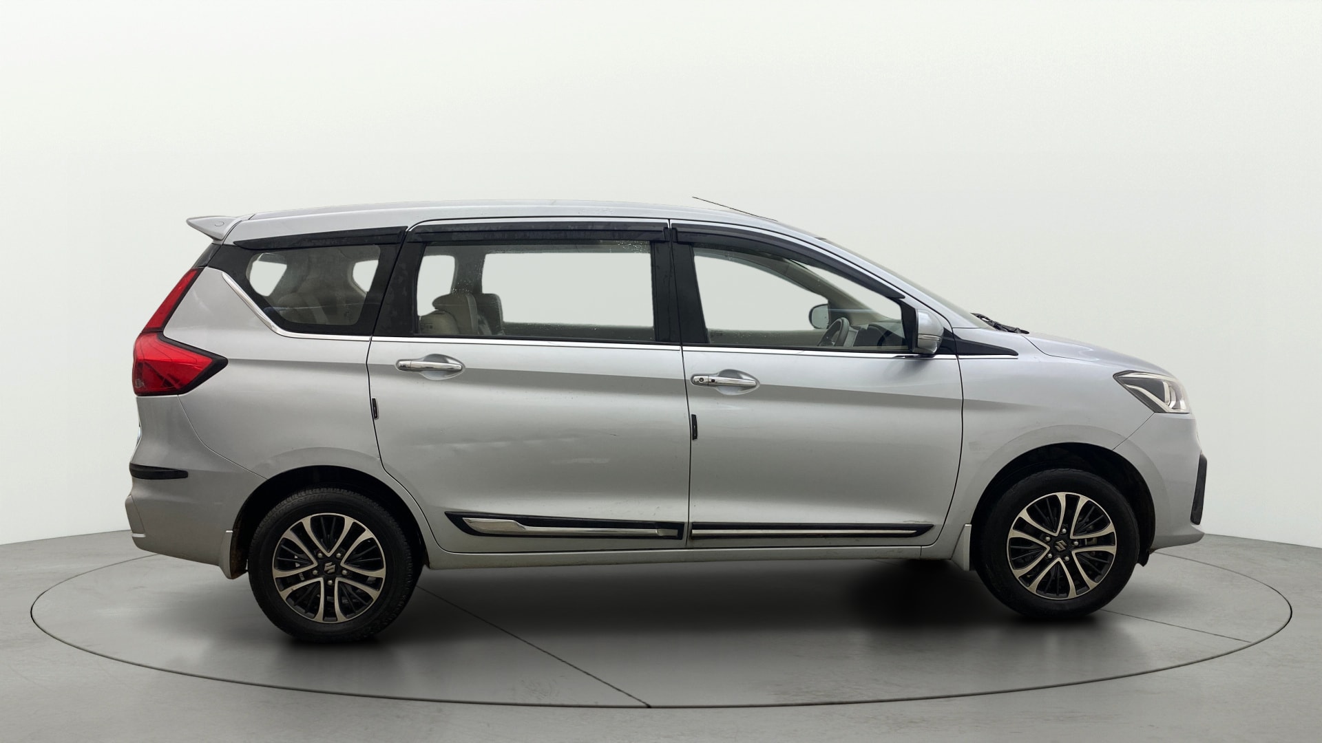 View 2022 Maruti Suzuki 1000 Base Variant Image 8 Used 2022 Maruti Suzuki 1000 Base Variant Image 8