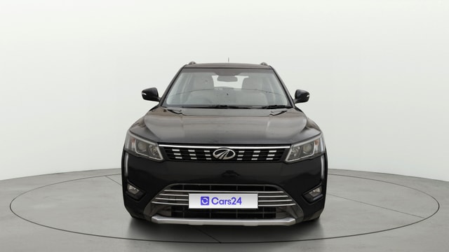 View Mahindra XUV300 Image 1 Used Mahindra XUV300 Image 1