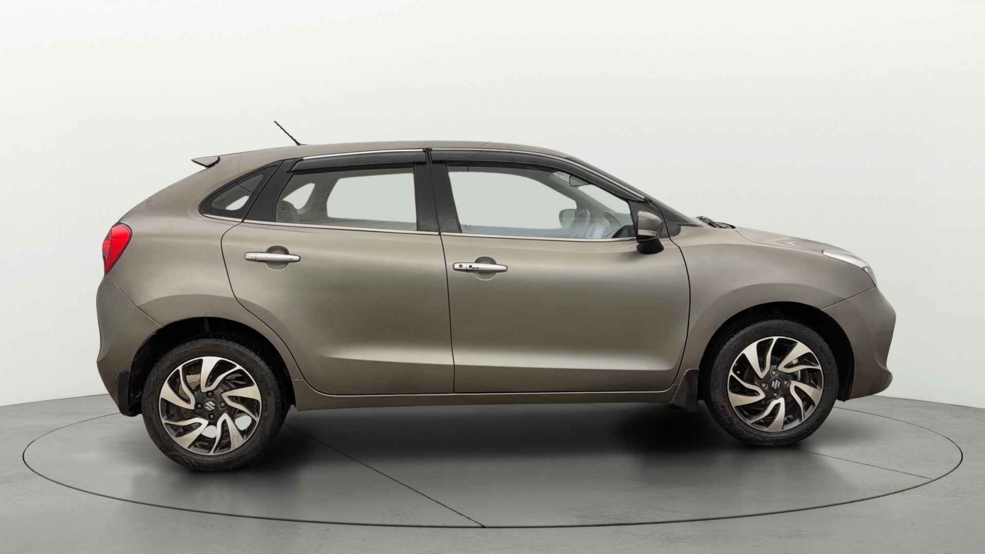 View 2021 Maruti Suzuki 1000 Base Variant Image 8 Used 2021 Maruti Suzuki 1000 Base Variant Image 8