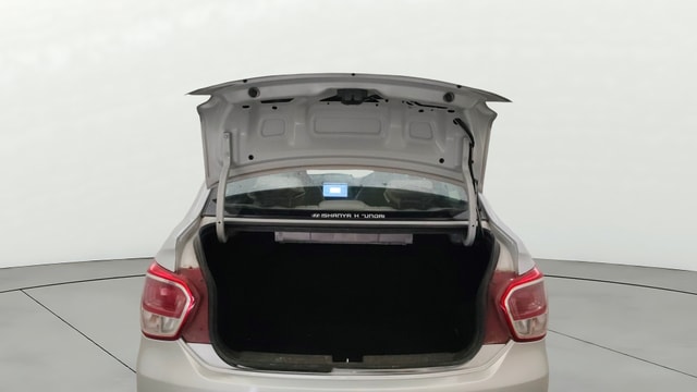 View Hyundai Xcent Image 16 Used Hyundai Xcent Image 16