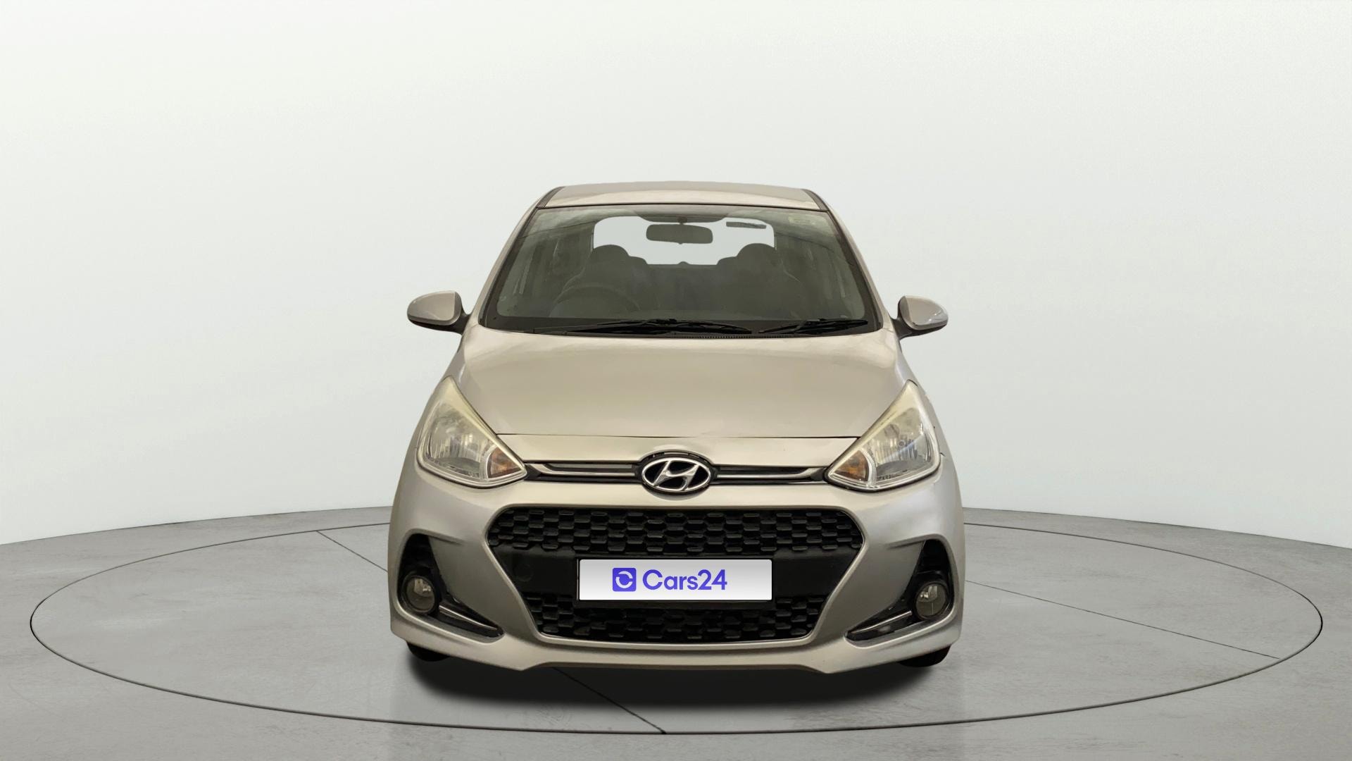 Used 2018 Hyundai Grand i10 Used 2018 Hyundai Grand i10