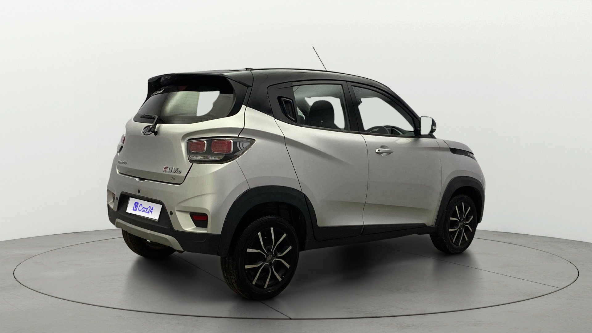 View 2020 Mahindra KUV100 K2 Petrol BS IV Image 42 Used 2020 Mahindra KUV100 K2 Petrol BS IV Image 42