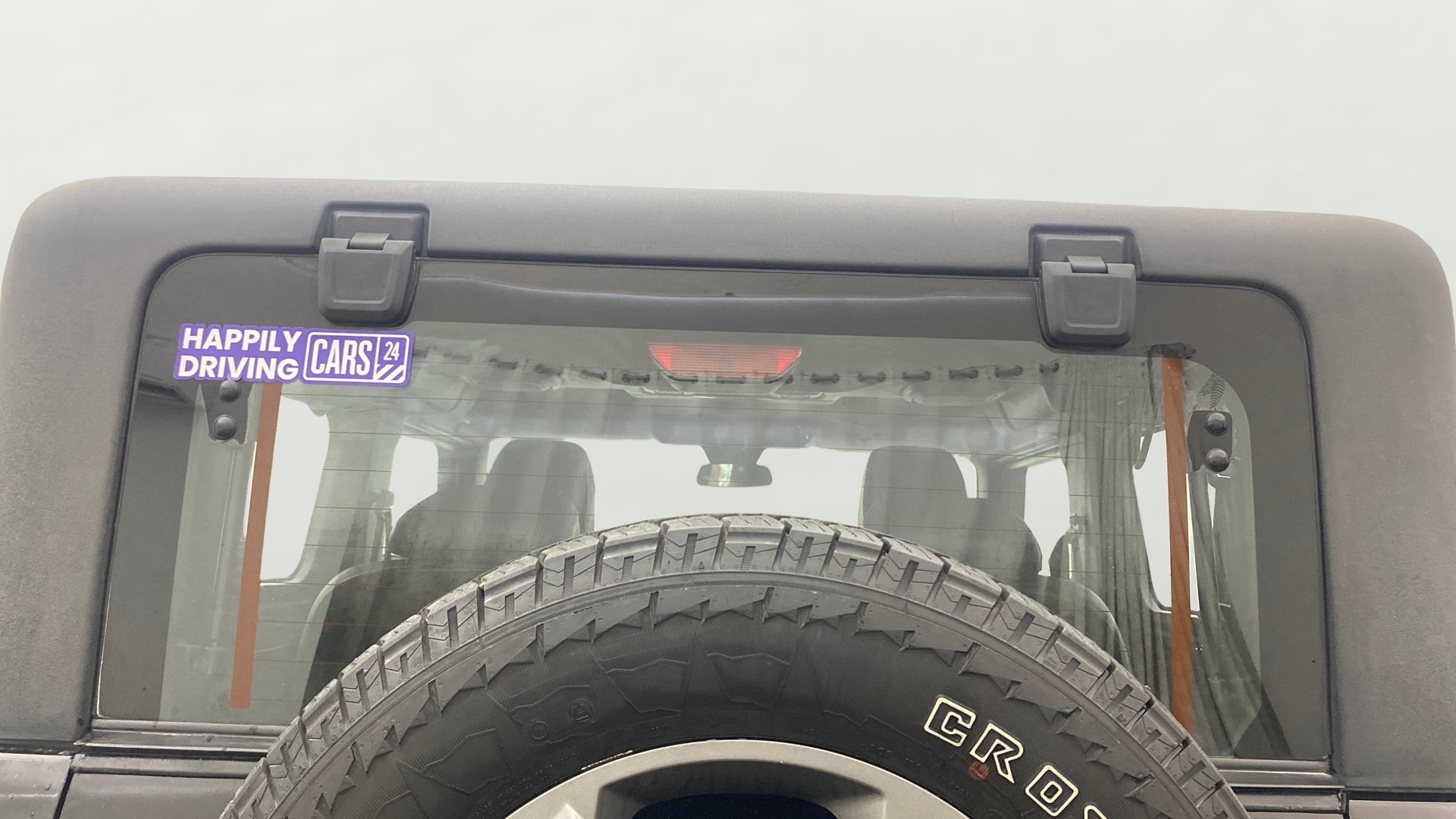 View 2023 Mahindra Thar AX Standard Manual Soft Top 6 Seater Image 4 Used 2023 Mahindra Thar AX Standard Manual Soft Top 6 Seater Image 4