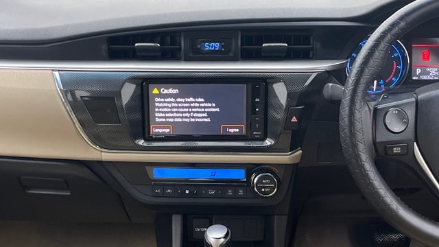 View Toyota Corolla Altis Image 32 Used Toyota Corolla Altis Image 32