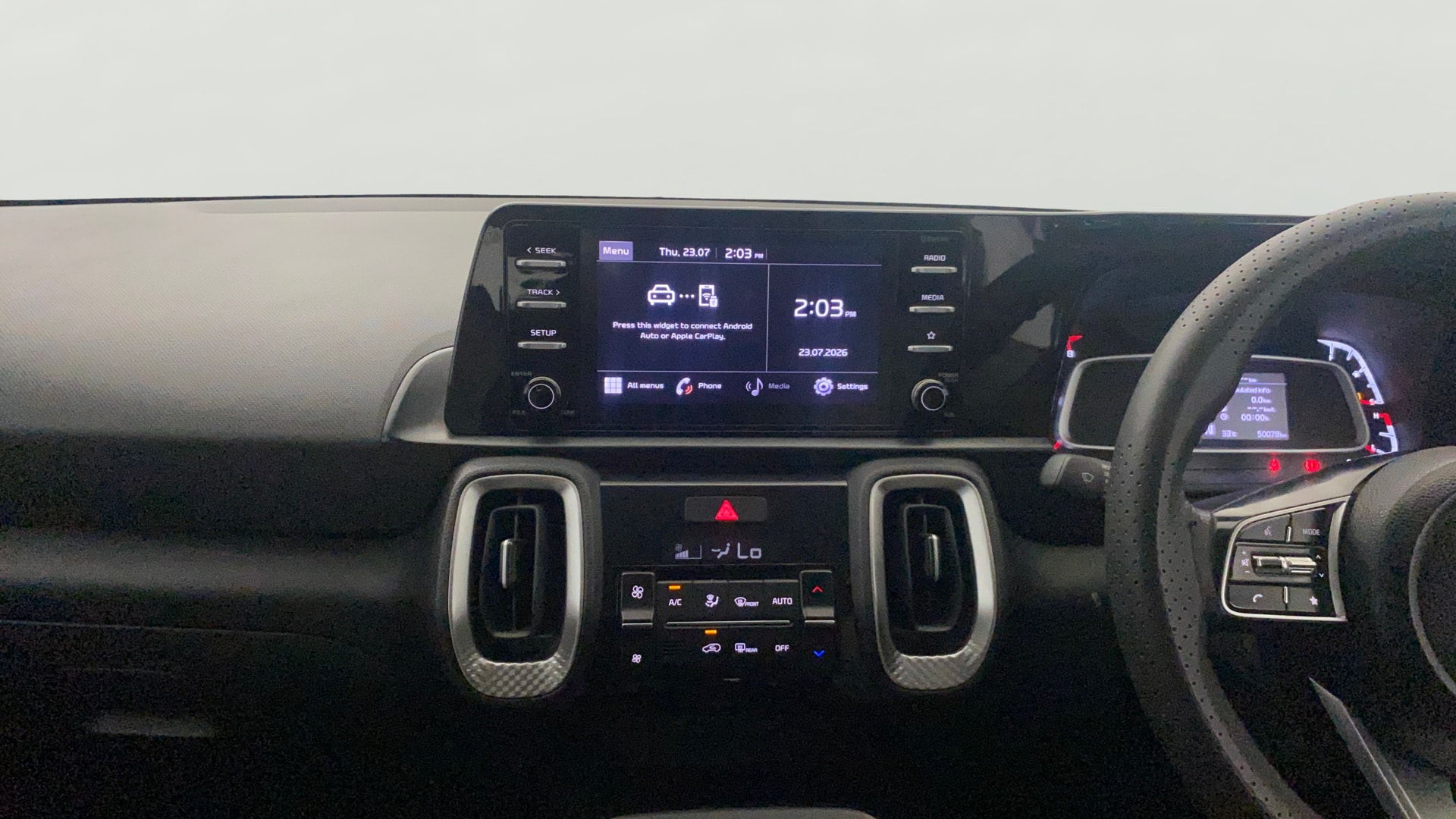View 2023 Kia Sonet HTK Plus iMT Petrol Image 31 Used 2023 Kia Sonet HTK Plus iMT Petrol Image 31