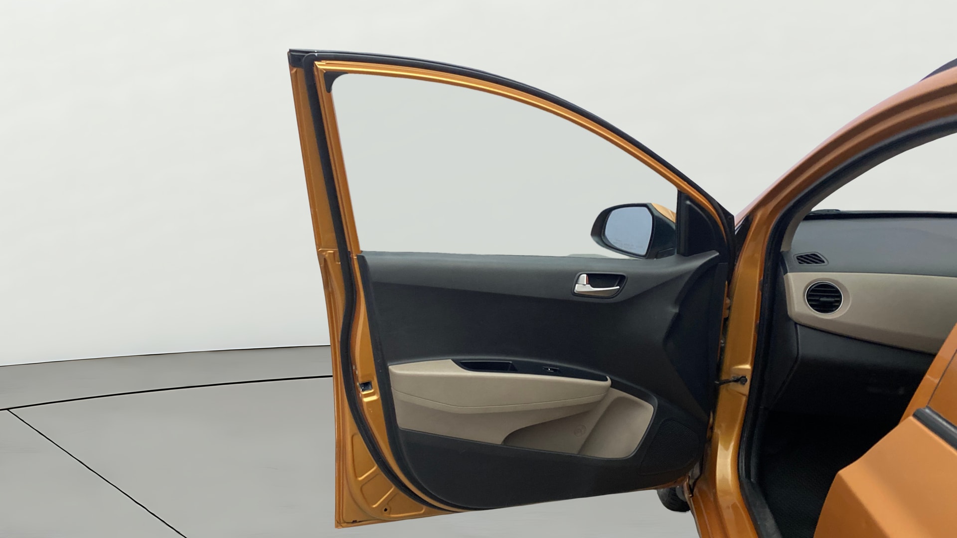 View 2014 Hyundai Grand i10 Asta AT 1.2 Kappa VTVT Image 30 Used 2014 Hyundai Grand i10 Asta AT 1.2 Kappa VTVT Image 30
