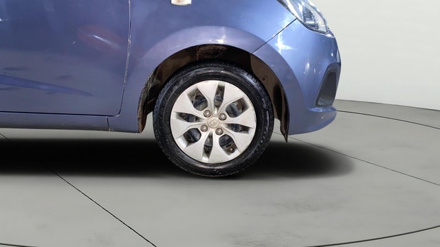 View Hyundai Xcent Image 39 Used Hyundai Xcent Image 39