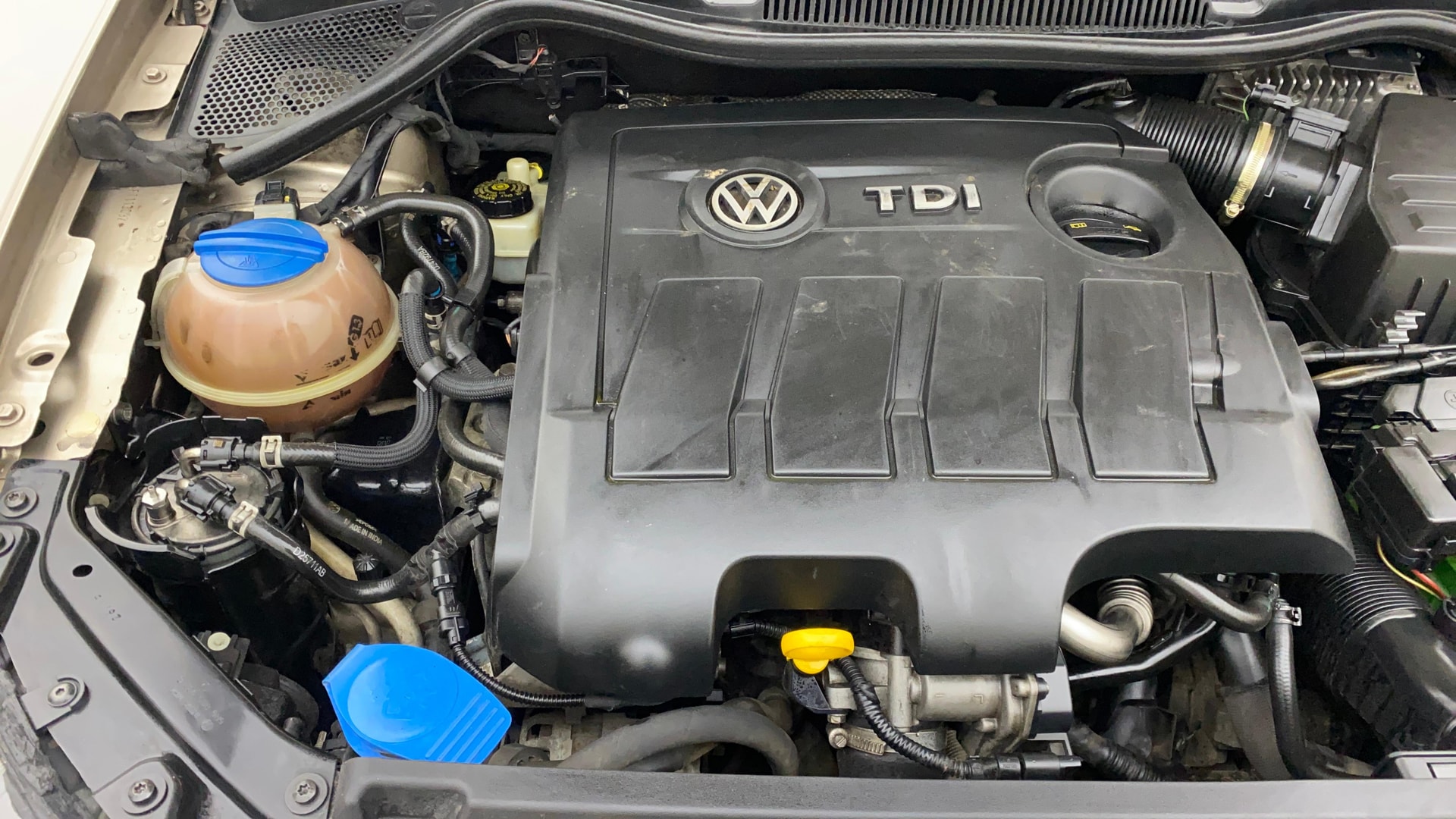 View 2015 Volkswagen Vento 1.2 L TSI Comfortline Petrol AT Image 25 Used 2015 Volkswagen Vento 1.2 L TSI Comfortline Petrol AT Image 25