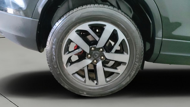 View Tata Safari Image 35 Used Tata Safari Image 35