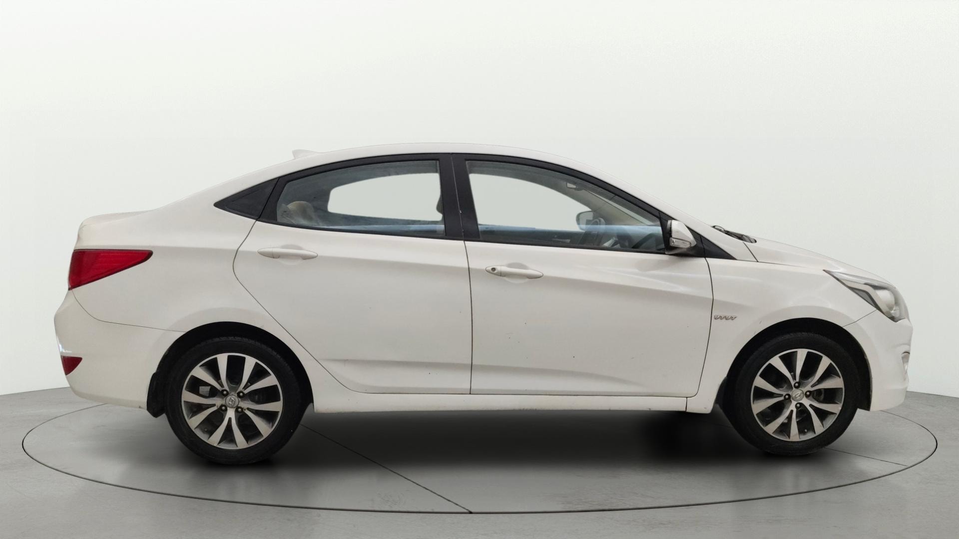 Used 2018 Hyundai Verna Used 2018 Hyundai Verna