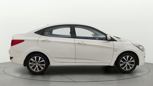 View Hyundai Verna Image 8 Used Hyundai Verna Image 8