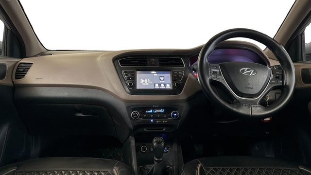 View Hyundai Elite i20 Image 15 Used Hyundai Elite i20 Image 15