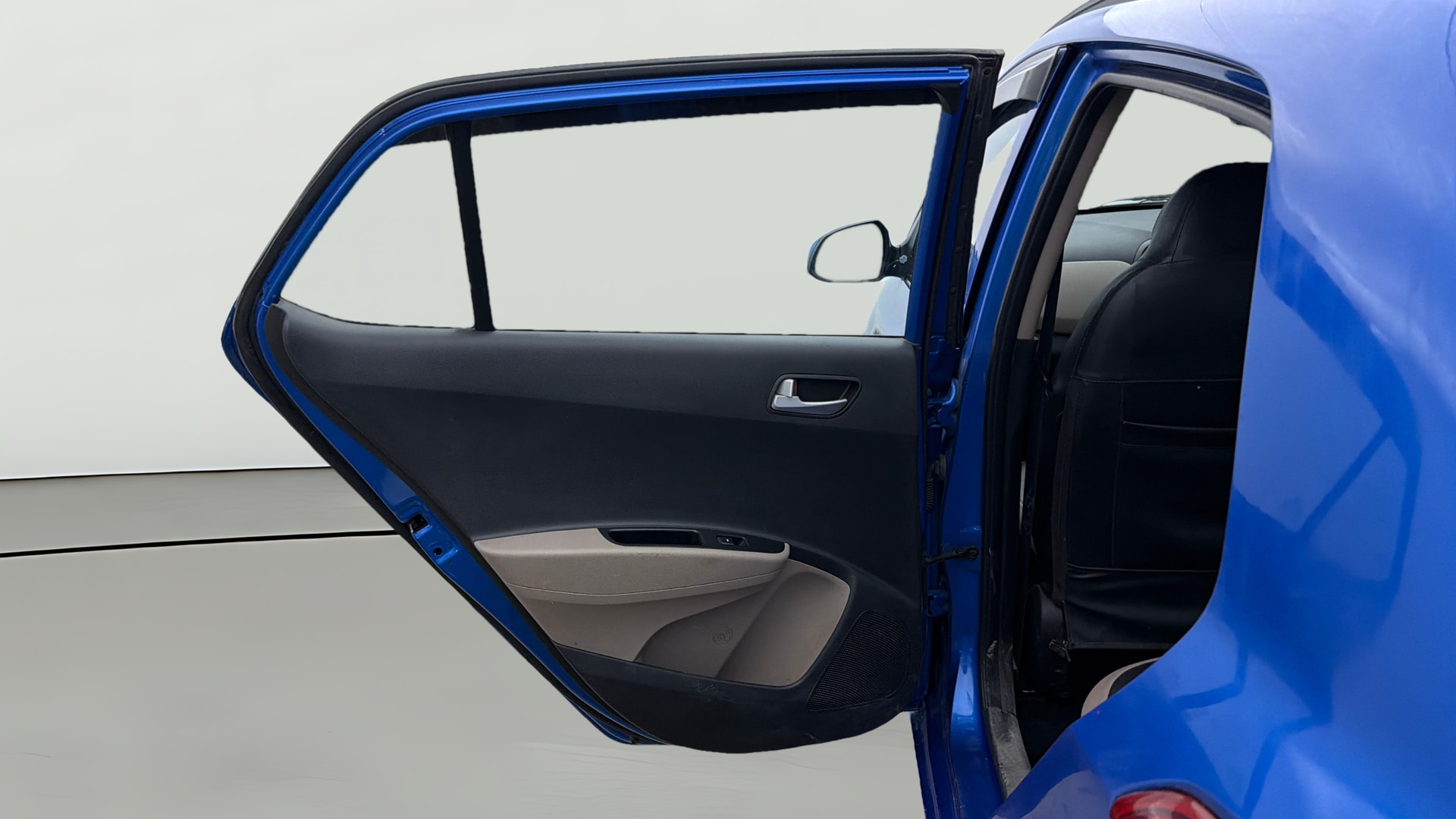 View 2019 Hyundai Grand i10 Sportz 1.2 Kappa Image 22 Used 2019 Hyundai Grand i10 Sportz 1.2 Kappa Image 22