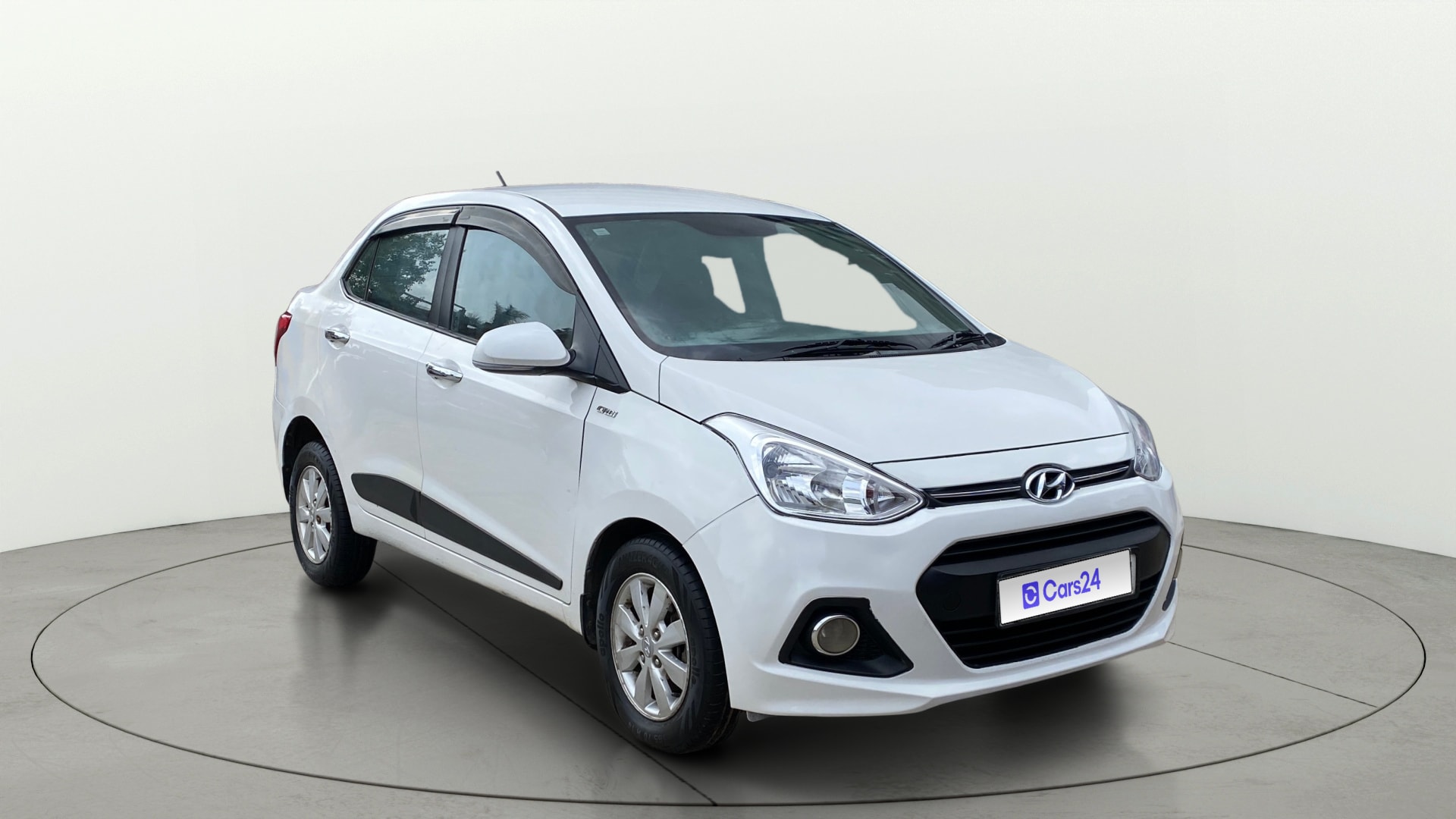 View 2016 Hyundai Xcent SX Diesel Image 39 Used 2016 Hyundai Xcent SX Diesel Image 39