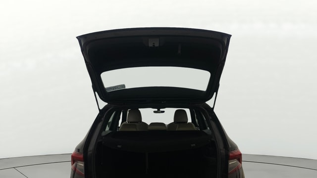 View Skoda Karoq Image 32 Used Skoda Karoq Image 32
