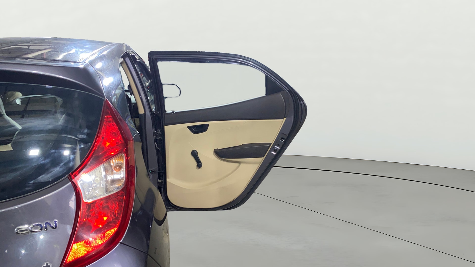 Used 2015 Hyundai EON Used 2015 Hyundai EON