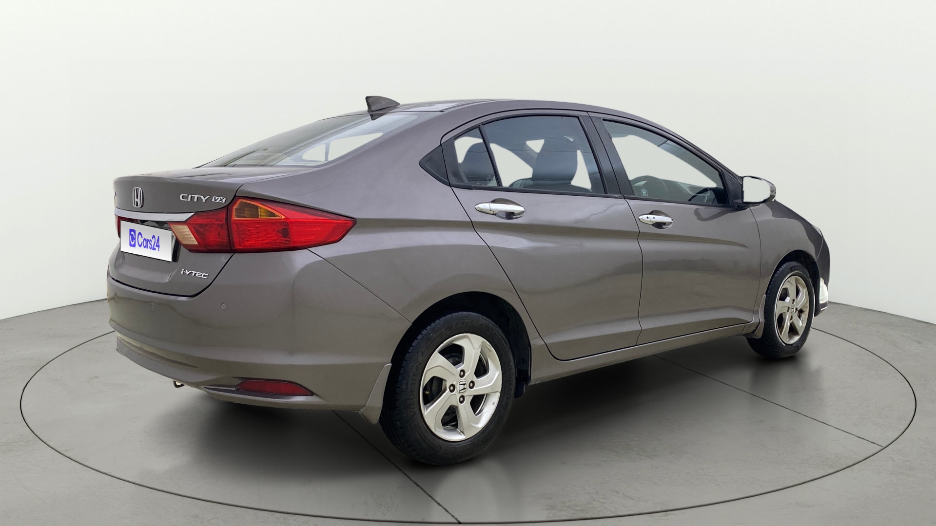 View 2015 Honda City ZX MT Diesel Anniversary Edition Image 46 Used 2015 Honda City ZX MT Diesel Anniversary Edition Image 46