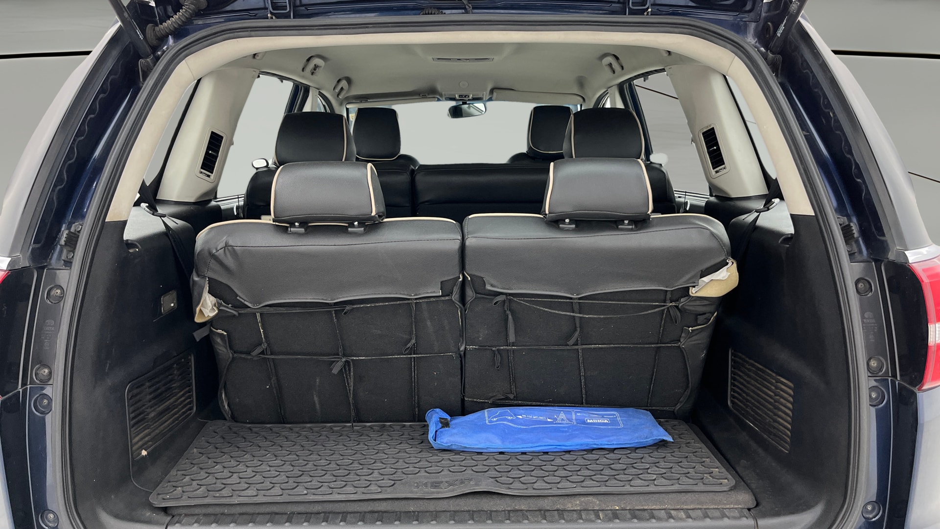 View 2018 Tata Hexa XM 4X2 Image 38 Used 2018 Tata Hexa XM 4X2 Image 38