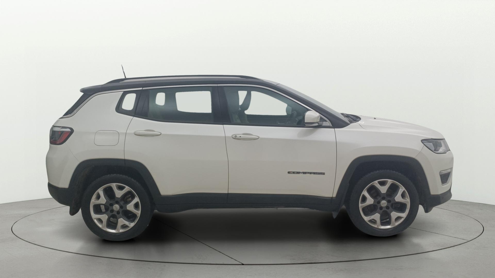 View 2019 Jeep Compass Limited Plus AT Image 8 Used 2019 Jeep Compass Limited Plus AT Image 8