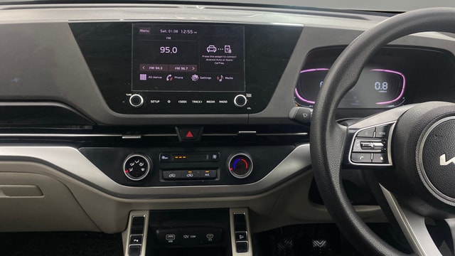View Kia Carens Image 18 Used Kia Carens Image 18