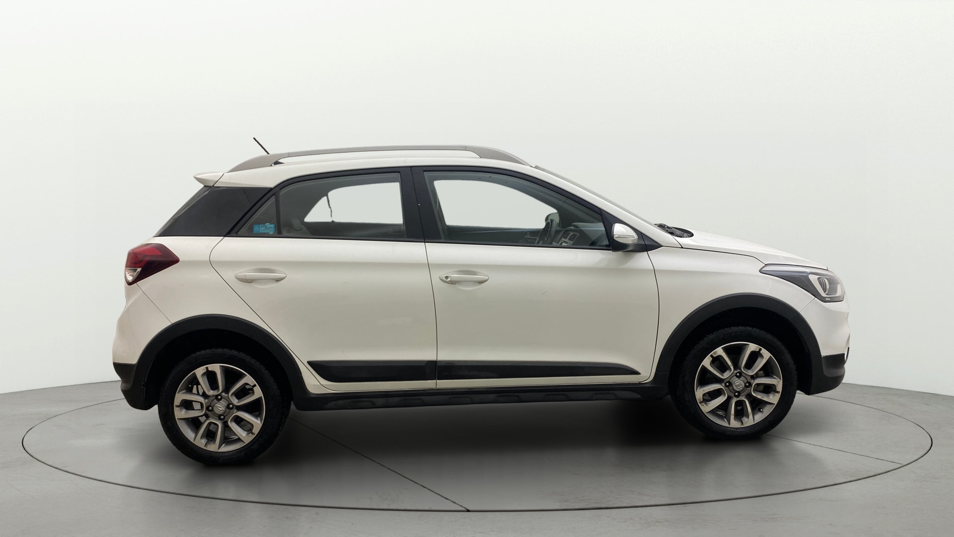 View 2017 Hyundai i20 Active 1.2 S Image 8 Used 2017 Hyundai i20 Active 1.2 S Image 8